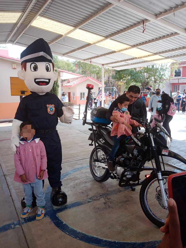 Continúa Policía Municipal de Apizaco con la creación de grupos 'Blindaje Seguro' y 'Escuela Segura'